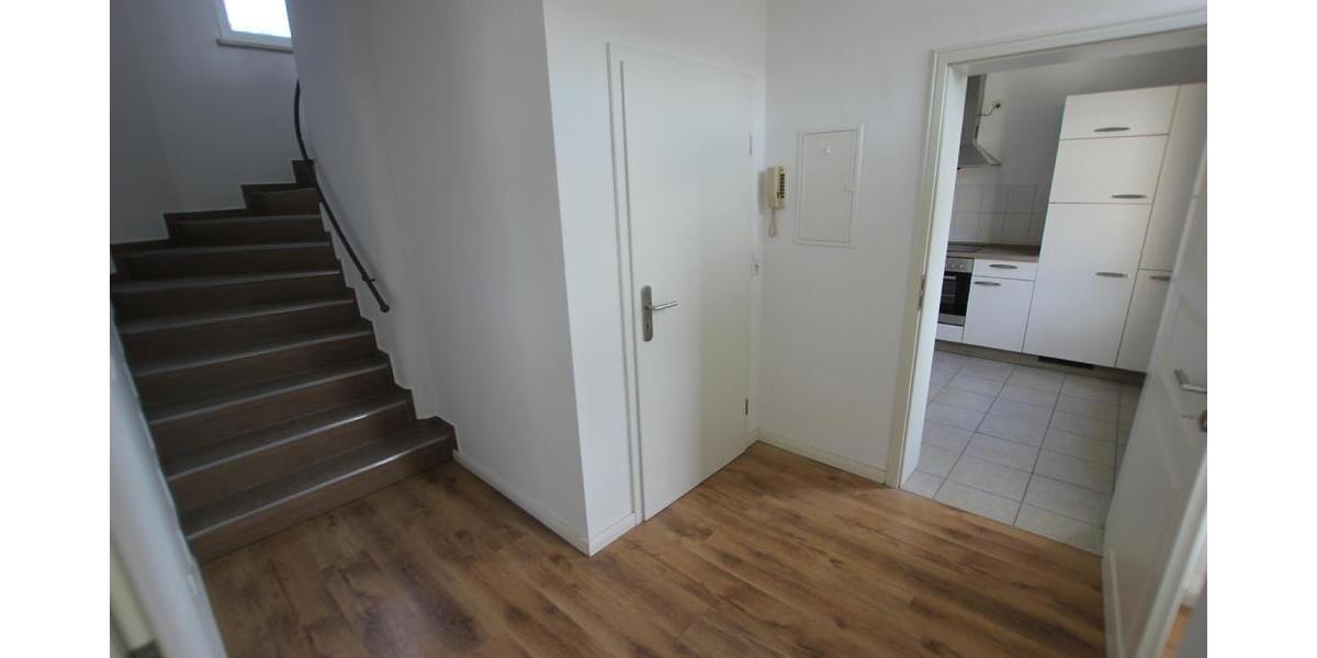 Wohnhaus im beliebten Ostviertel von Gera vermietet zeitgemäß Denkmalobjekt - Mehrfamilienhaus, Wohnhaus Gera Ostviertel | Angebot:26348939