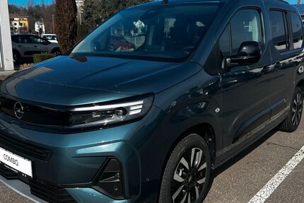 Opel Combo 1.500 km 28.990 &euro; Biberach 88400