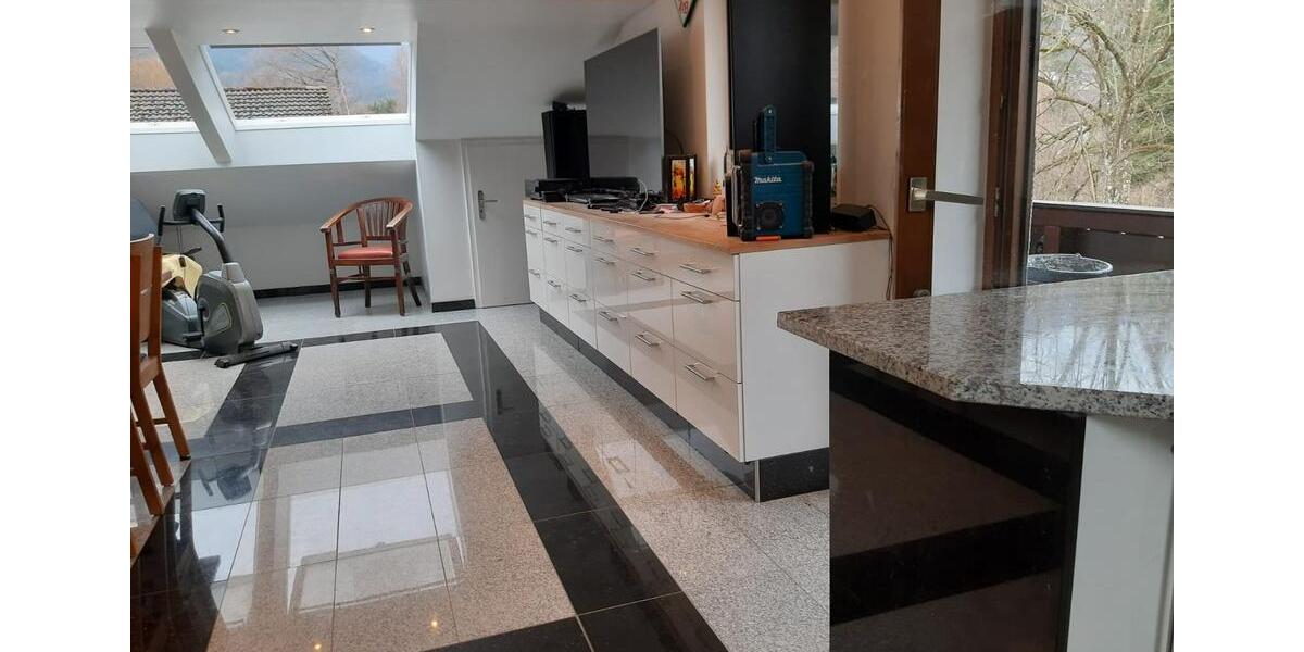 Dachgeschoßwohnung Bad Feilnbach - 2.5 Zimmer, 378.399&euro; | Angebot:22184200