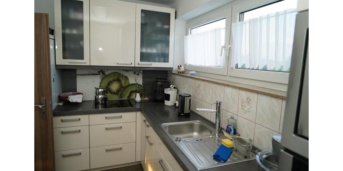 Dachgeschoßwohnung Siegburg - 4 Zimmer, 90 m&sup2;, 289.000&euro; | Angebot:27044150