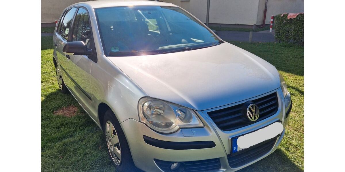 VW Polo 103.000 km 3.150 &euro; Düren 52349