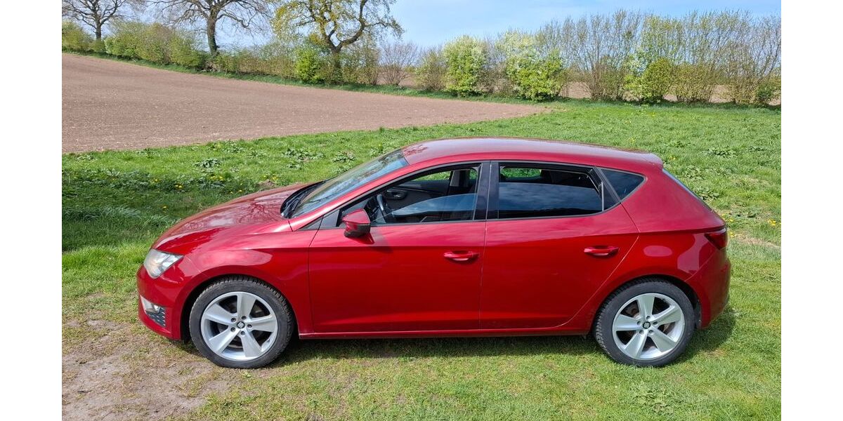 Seat Leon 160.500 km 7.950 &euro; Klein Gladebrügge 23795