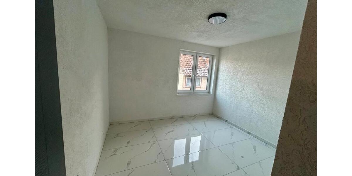 Etagenwohnung Hildburghausen - 2 Zimmer, 55 m&sup2;, 650&euro; | Angebot:25989734