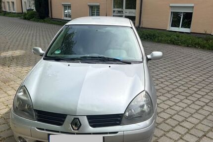 Renault Clio 153.885 km 2.499 &euro; Dachau 85221