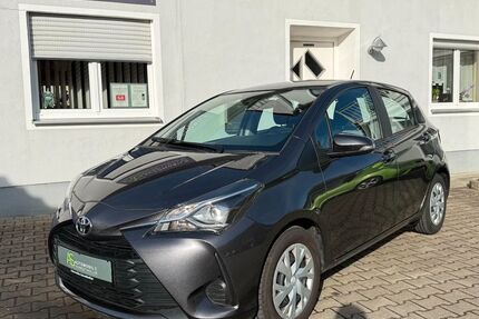 Toyota Yaris 62.460 km 9.999 &euro; Rehling 86508