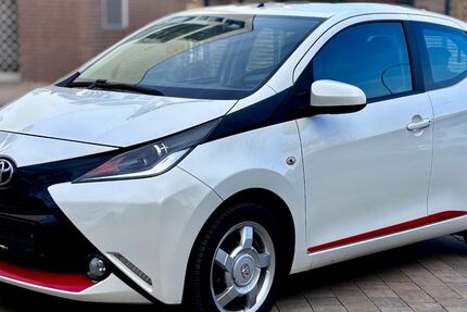 Toyota Aygo (X) 116.209 km 6.599 &euro; Norderstedt 22848