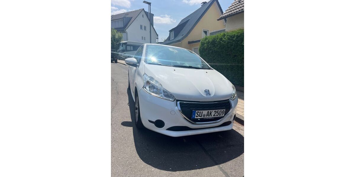 Peugeot 208 94.178 km 4.000 &euro; Bornheim 53332