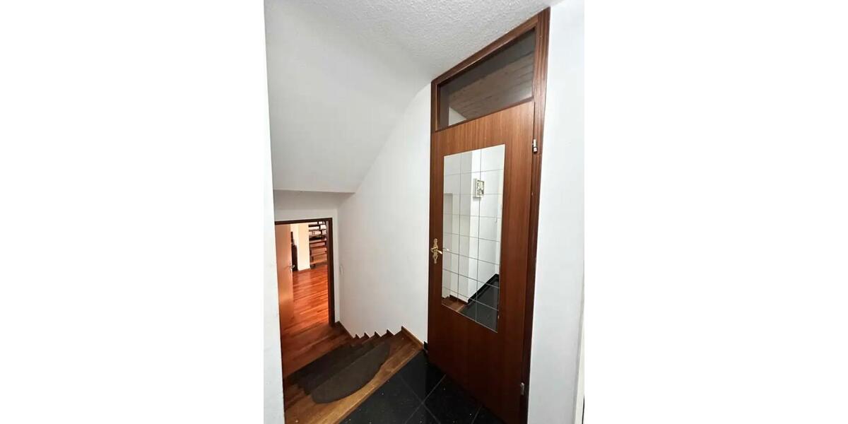 Maisonettenwohnung Stutensee - 5 Zimmer, 125 m&sup2;, 450.000&euro; | Angebot:25128480