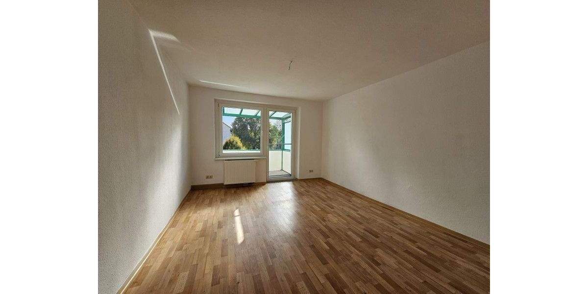Etagenwohnung Braunsbedra - 2 Zimmer, 43 m&sup2;, 306&euro; | Angebot:25423504