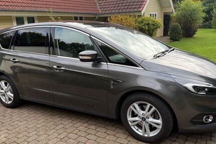 Ford S-Max 105.000 km 22.900 € Bad Bramstedt 24576