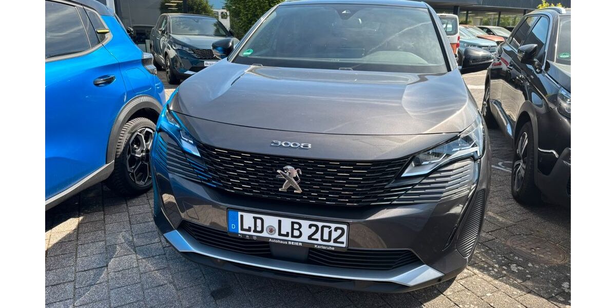 Peugeot 3008 8.150 km 27.499 &euro; Landau 76829