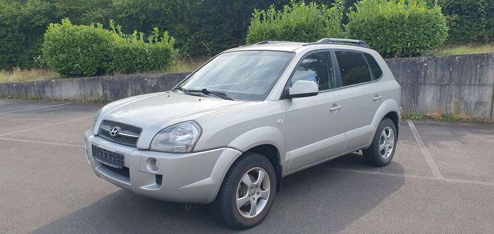 Hyundai TUCSON 119.800 km 3.990 € Limburg 65549