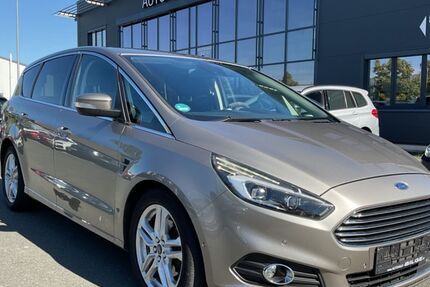 Ford S-Max 156.000 km 7.987 &euro; Fürth 90763