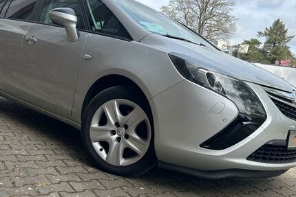 Opel Zafira 165.430 km 3.999 &euro; Köln 51069