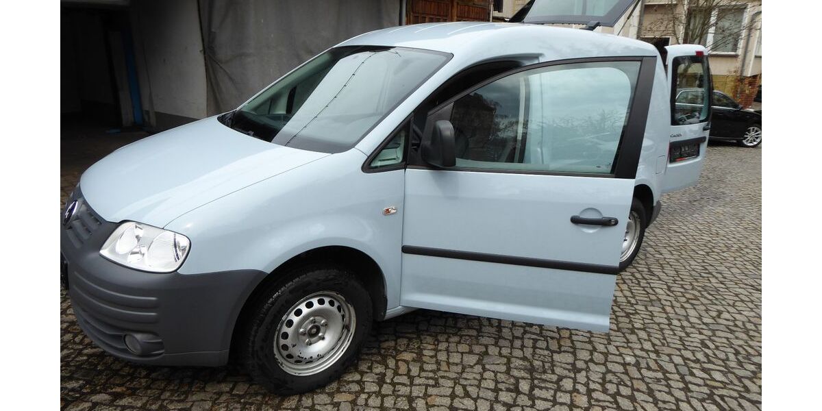 VW Caddy 128.619 km 7.995 &euro; Chemnitz 09130