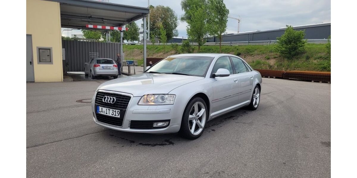 Audi A8 180.000 km 10.199 &euro; Ergoldsbach 84061