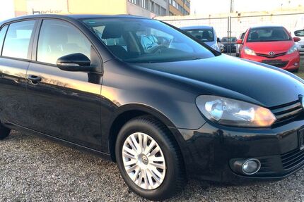 VW Golf 199.000 km 4.499 &euro; Bonn 53227