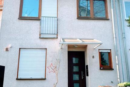 Haus Heppenheim (Bergstraße) - 6 Zimmer, 155 m&sup2;, 2.200&euro; | Angebot:24897353