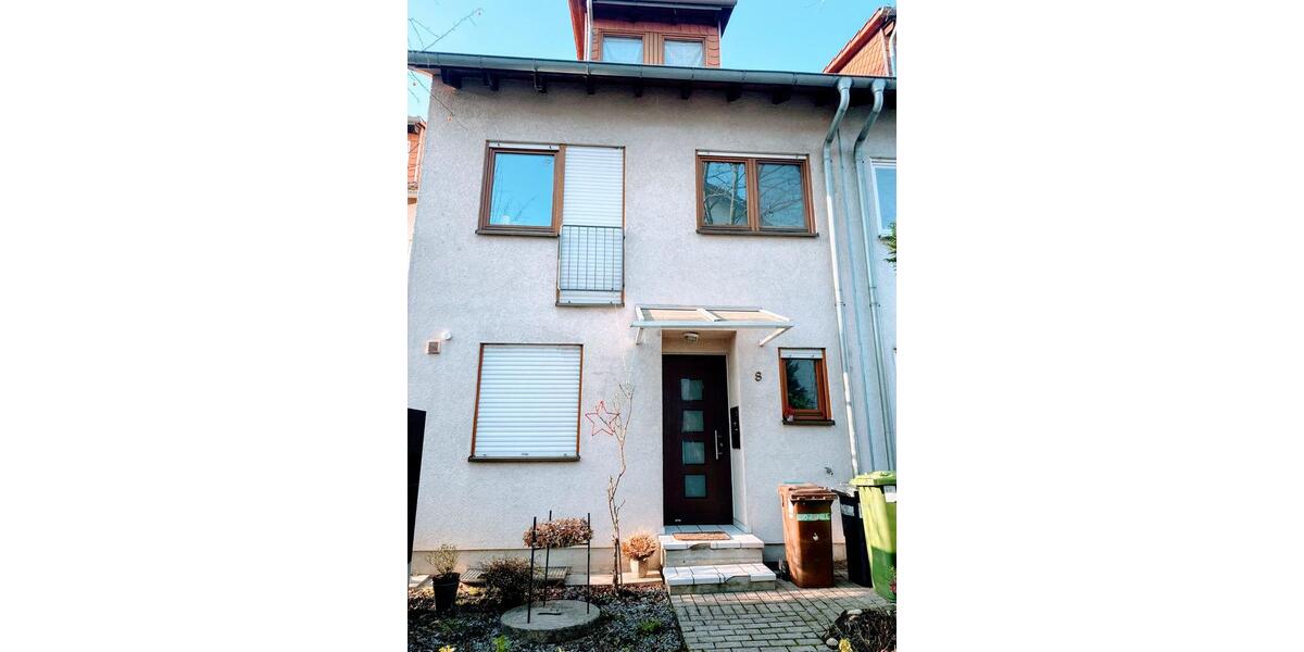 Reihenhaus Heppenheim (Bergstraße) - 6 Zimmer, 155 m&sup2;, 2.200&euro; | Angebot:24897353