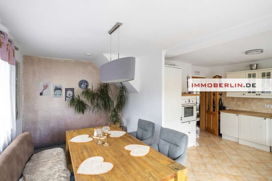 Haus zum Kaufen in Potsdam 640.000 € 149 m² 5 zimmer