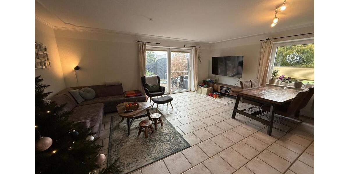 Haus zur Miete mit Garten, Carport, Terrasse, Nebengebäude 5 zimmer