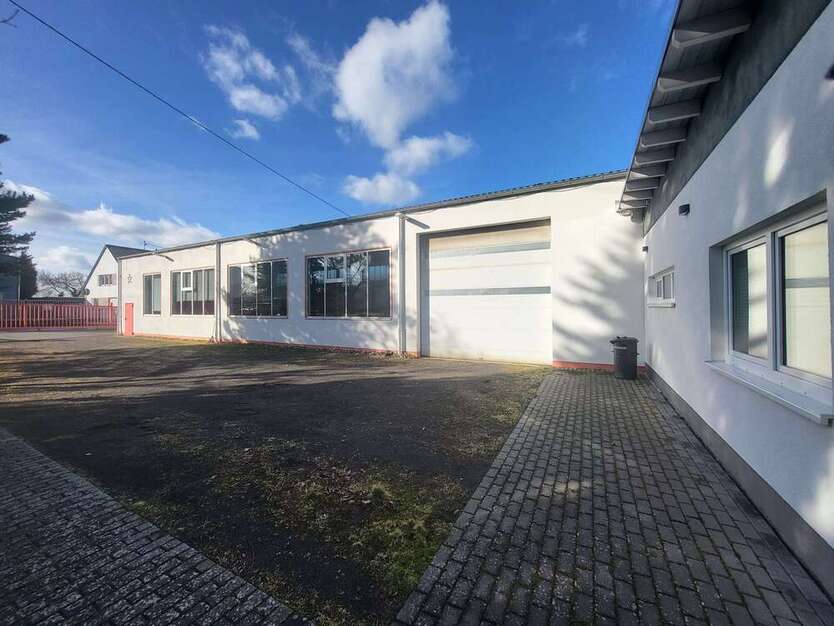 Halle in Bendorf 950.000 € 617 m² zimmer