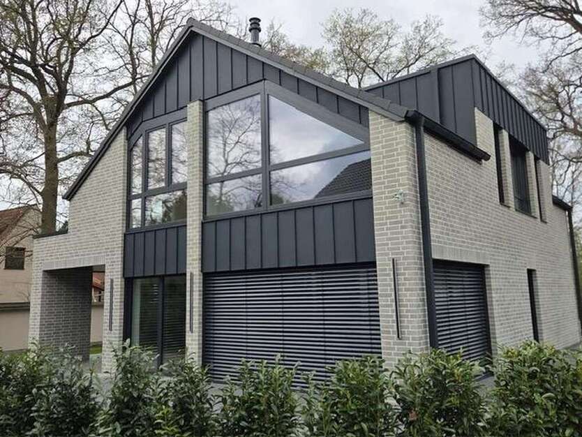 Haus zum Kaufen in Bremen 1.149.000 € 174 m²
