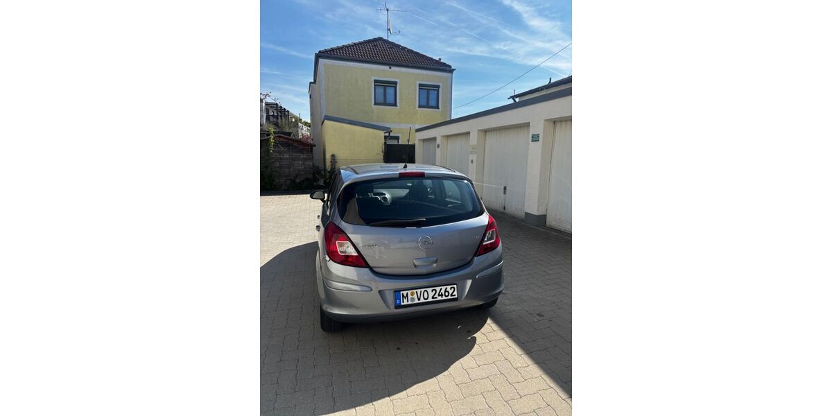 Opel Corsa 126.610 km 2.990 &euro; Ottobrunn 85521
