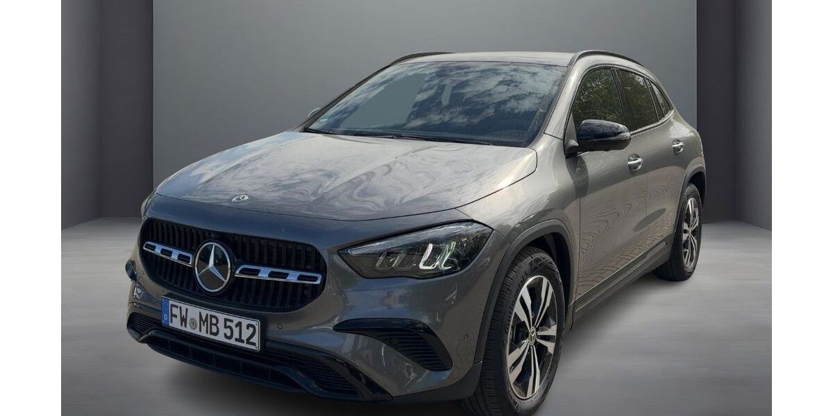 Mercedes-Benz GLA 180 6.000 km 42.370 &euro; Erkner 15537