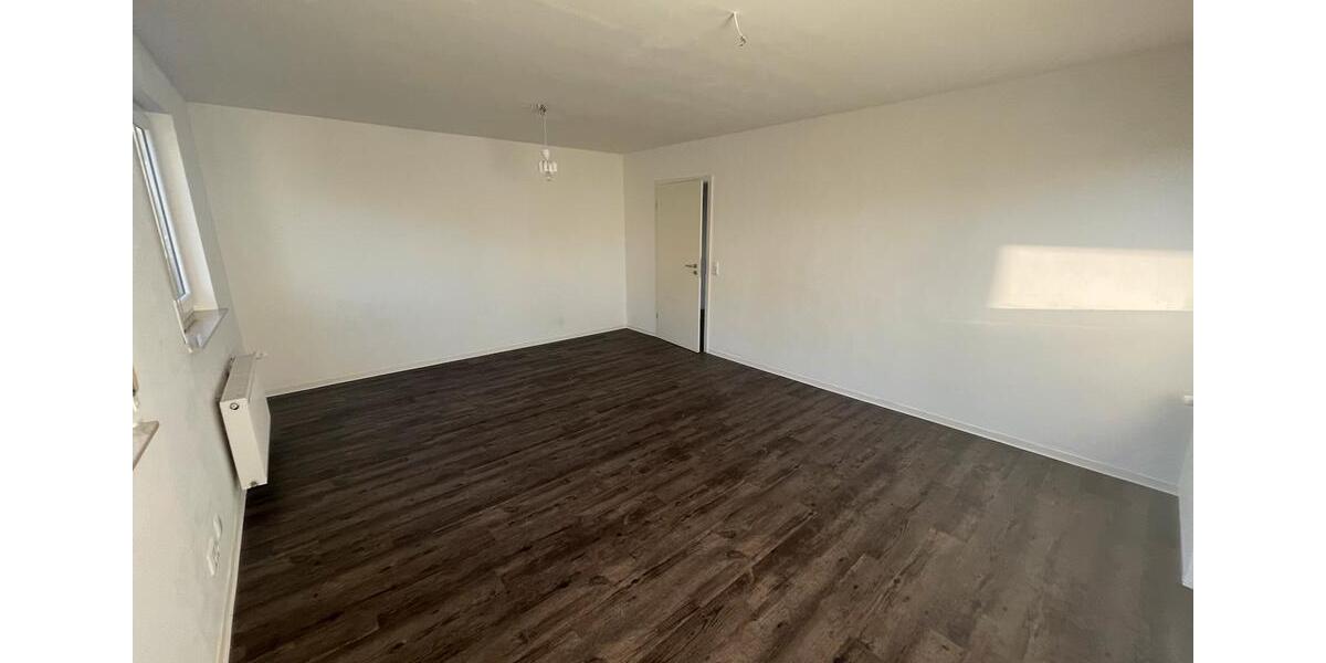 Erdgeschoßwohnung Hirzenhain - 1 Zimmer, 120 m&sup2;, 1.400&euro; | Angebot:26395133