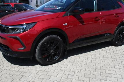 Opel Grandland (X) 42.150 km 22.390 &euro; Moosburg 85368