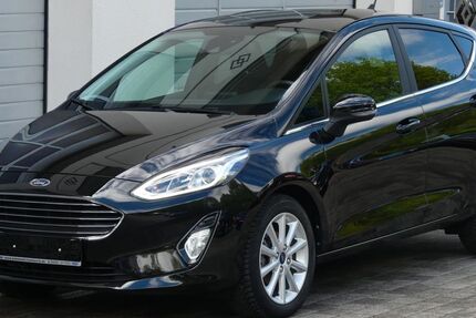 Ford Fiesta 49.570 km 12.790 &euro; Ehrenberg-Seiferts 36115