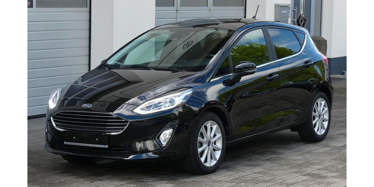 Ford Fiesta 49.570 km 12.790 &euro; Ehrenberg-Seiferts 36115