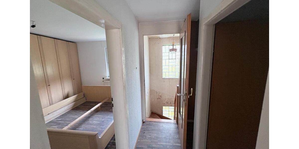 Einfamilienhaus Nidda - 3 Zimmer, 85 m&sup2;, 70.000&euro; | Angebot:26059592