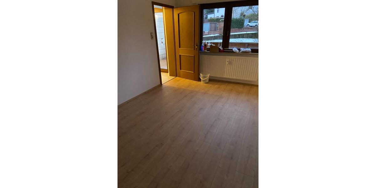 Mietwohnung 1. OG 3 zimmer