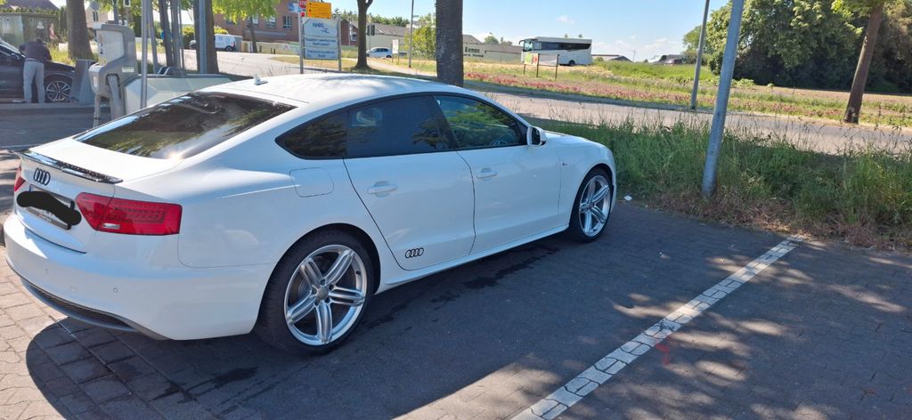 Audi A5 218.000 km 11.900 &euro; Vreden 48691