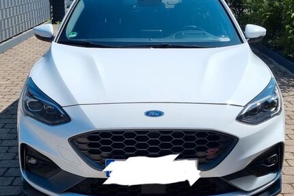 Ford Focus 127.000 km 18.200 &euro; Setzingen 89129