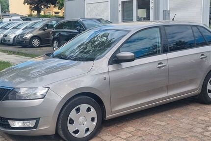Skoda Rapid 92.900 km 5.700 &euro; Chemnitz 09120