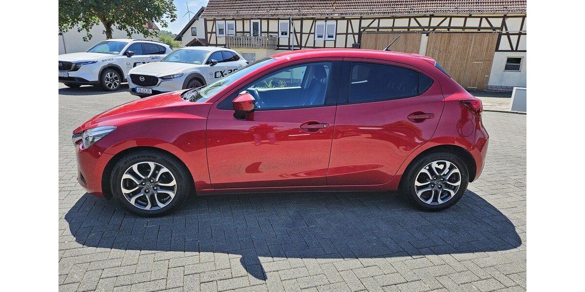 Mazda 2 117.101 km 8.990 &euro; Waldeck-Höringhausen 34513