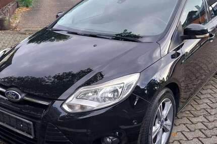 Ford Focus 155.401 km 3.999 &euro; Gelsenkirchen 45886