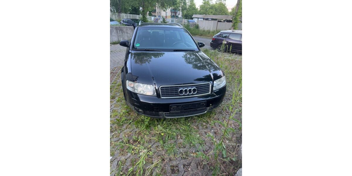 Audi A4 276.000 km 1.990 &euro; Chemnitz 09131