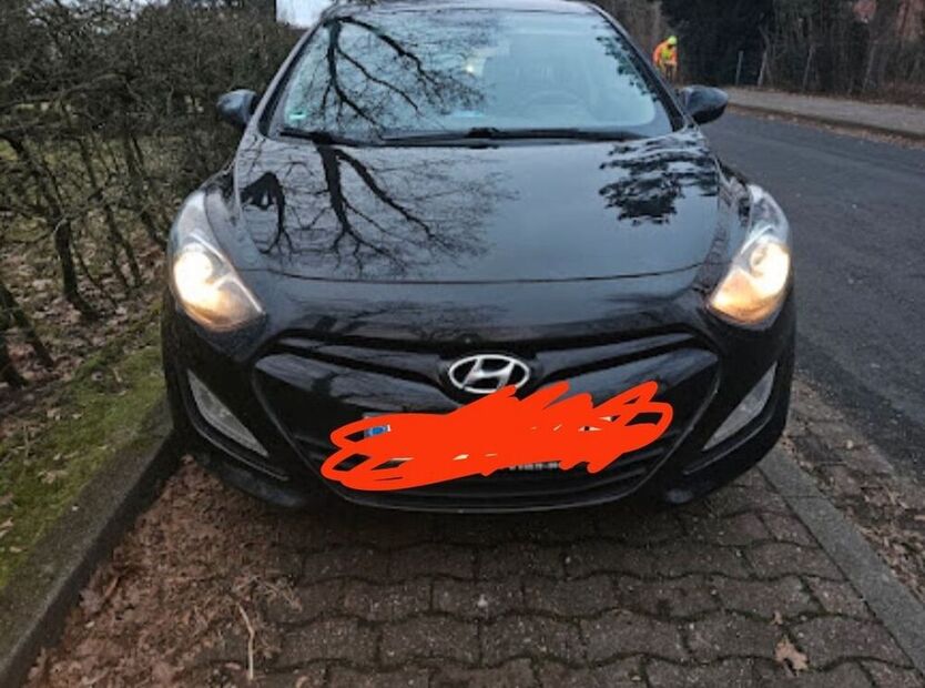 i30
