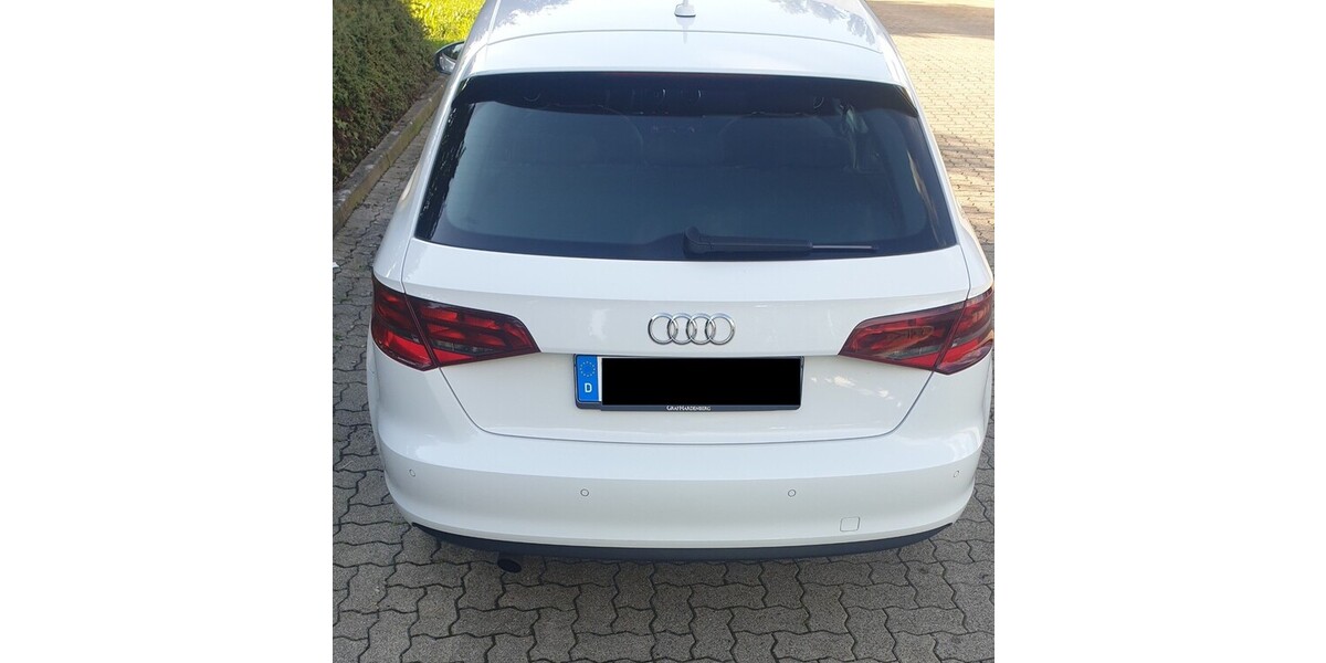 Audi A3 75.648 km 11.900 &euro; Karlsruhe 76133