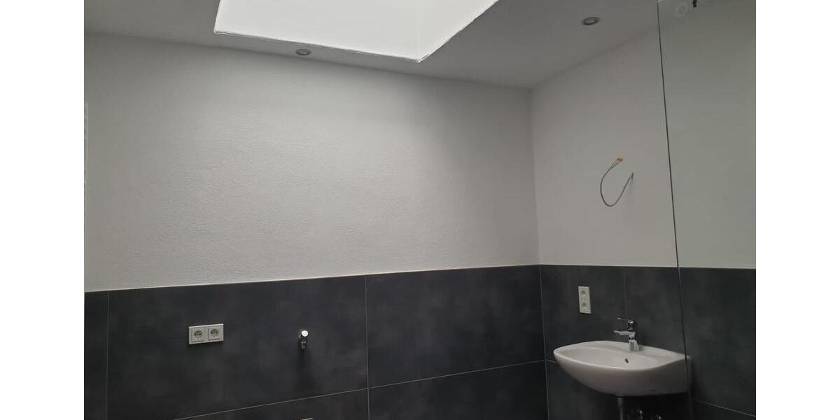 Etagenwohnung Steffenberg - 10 Zimmer, 227 m&sup2;, 169.000&euro; | Angebot:26720491