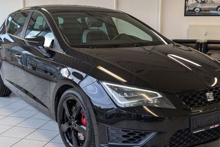 Seat Leon 105.000 km 15.950 € Homberg (Efze) 34576