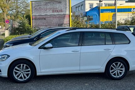 VW Golf 128.356 km 15.990 € Gundelfingen 79194