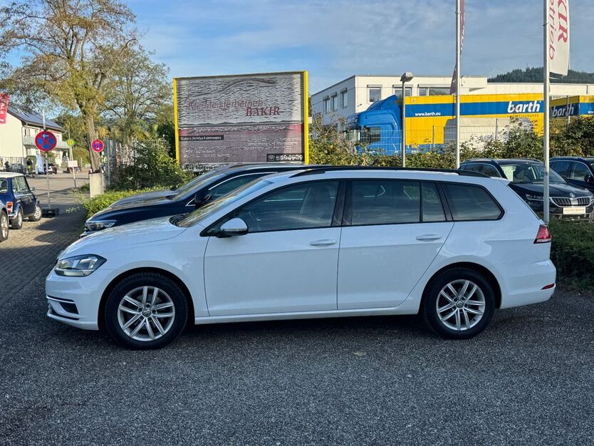 VW Golf 128.356 km 15.990 € Gundelfingen 79194