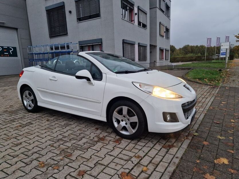 Peugeot 207 121.200 km 4.100 € Essen 45329