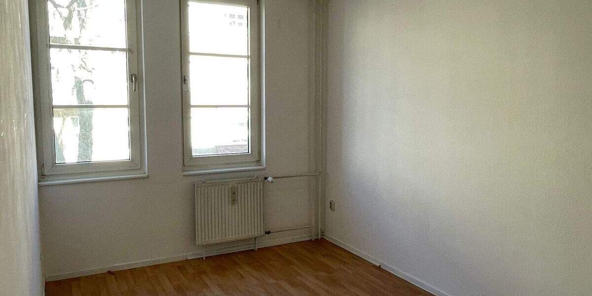 Etagenwohnung Berlin Spandau - 1 Zimmer, 63 m&sup2;, 590&euro; | Angebot:25614141