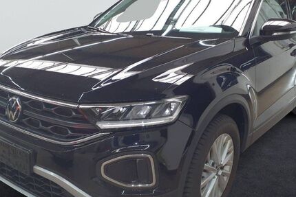VW T-Roc 14.509 km 21.970 € Neutraubling 93073